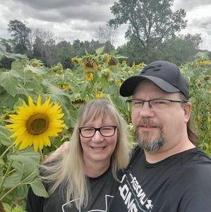 Meet your Posher, Candy